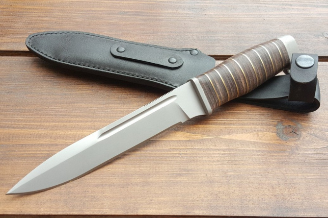 Нож туристический "Витязь" 170 мм, рукоять кожа/латунь, покрытие антиблик фото 2